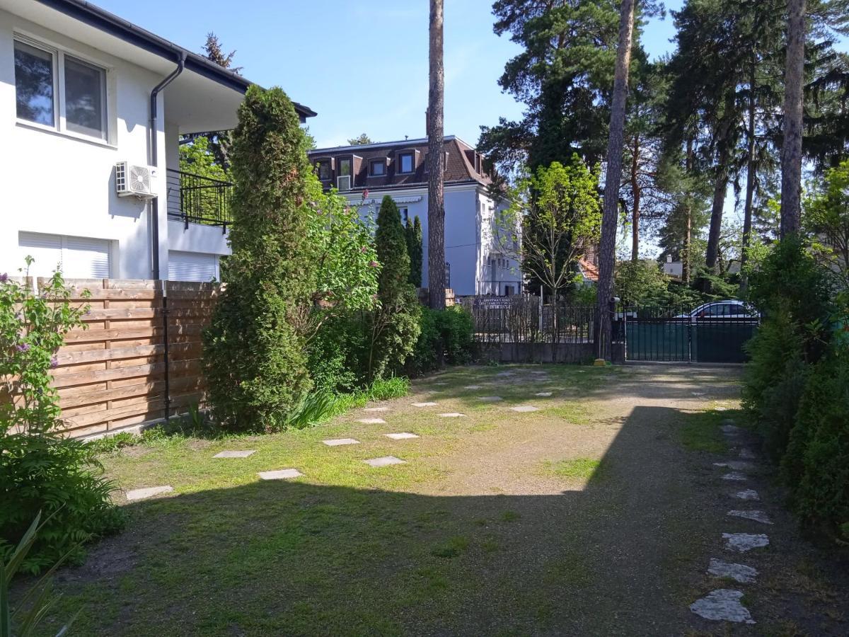 Balaton-Lak Apartmanház Siófok Exterior foto
