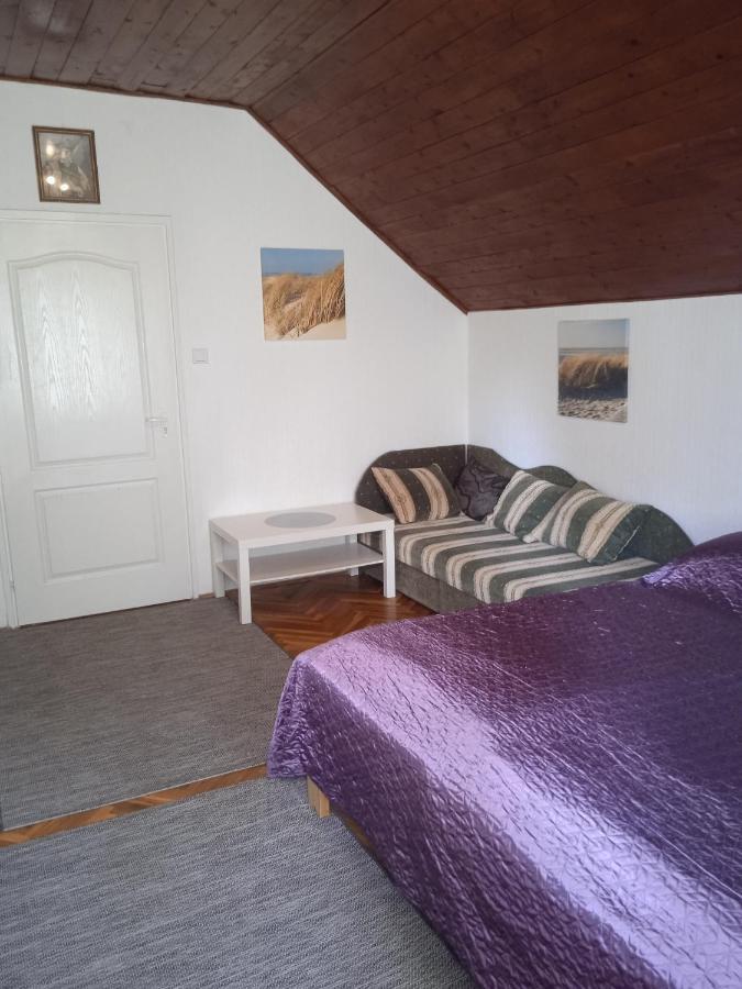Balaton-Lak Apartmanház Siófok Exterior foto