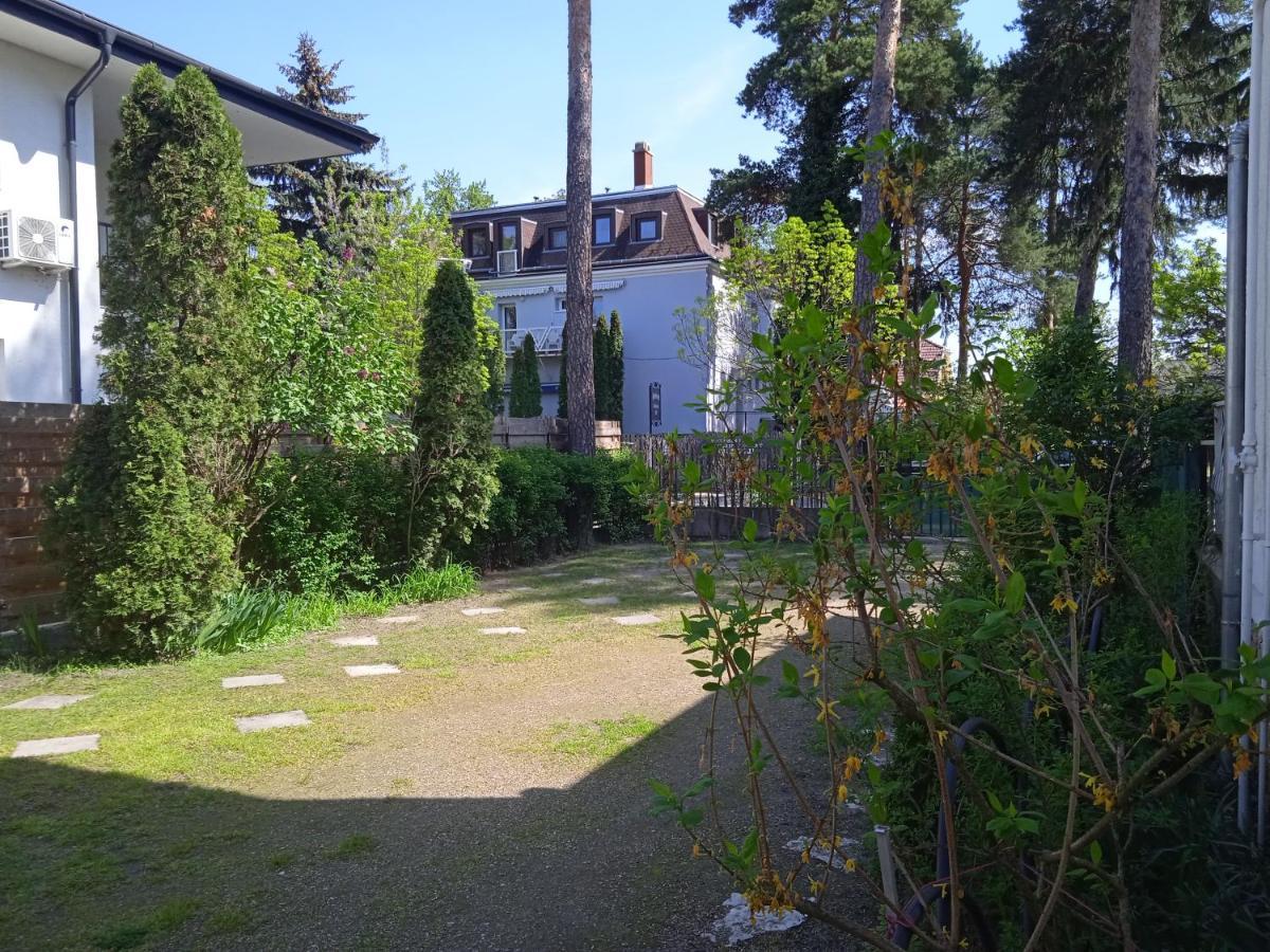 Balaton-Lak Apartmanház Siófok Exterior foto